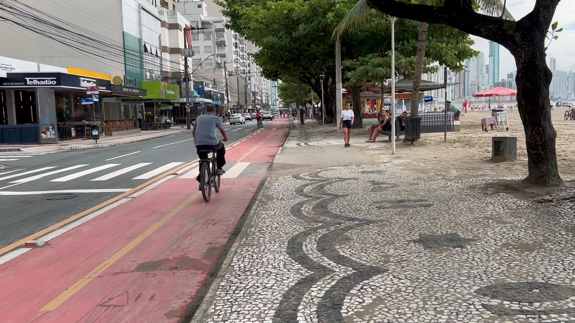 Balneário Camboriú com Blumenau e Pomerode